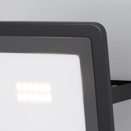 Прожектор Outdoor FL001-L10B4KSR